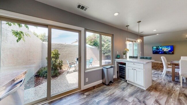 Building Photo - Gorgeous Blossom Valley area home in cul-de-sac! - $4,575/mo