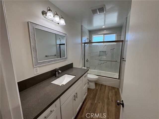 Building Photo - 4014 S Gaffey St