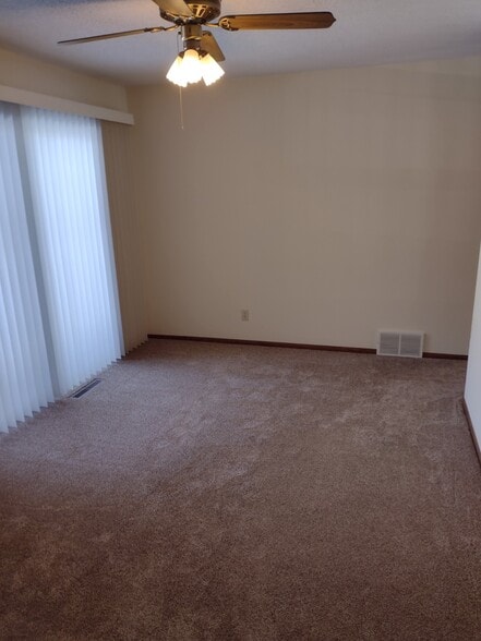 Building Photo - 3212 McElroy St
