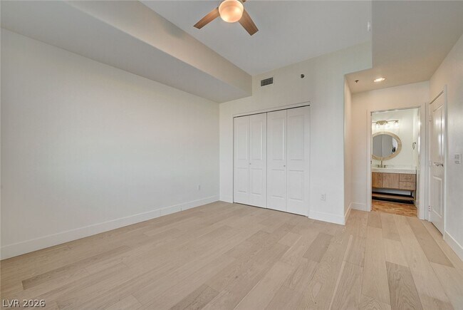 Building Photo - 8255 S Las Vegas Blvd