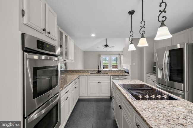 Building Photo - 20303 Marketree Pl