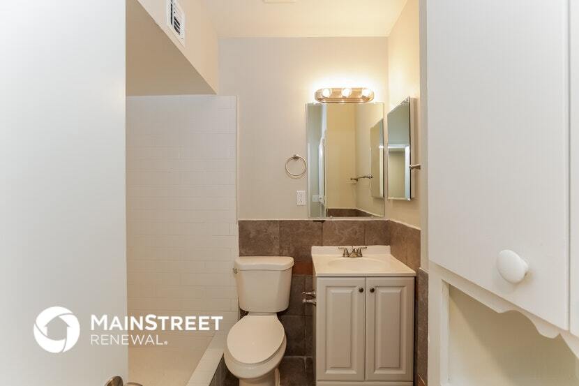 Building Photo - 3816 W Townley Ave