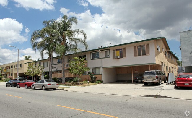 Primary Photo - Tropicana