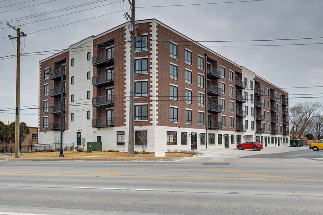 Building Photo - 9201 N Milwaukee Ave