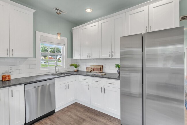 Building Photo - 1617 Dr DB Todd Jr Blvd