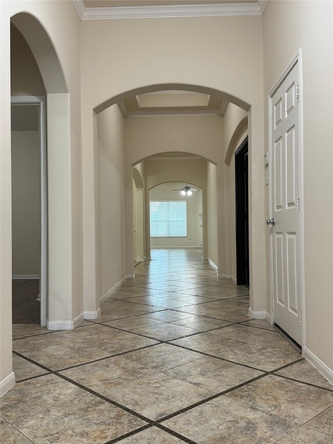 Building Photo - 3363 Elk Ridge Ln