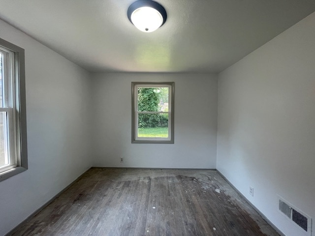 Building Photo - 2229 Parkview Pl