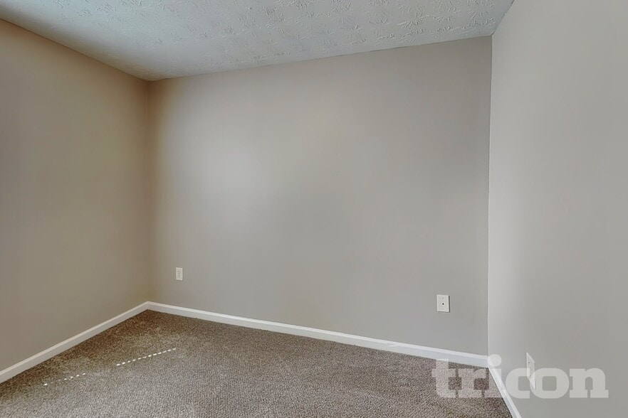 Building Photo - 431 Bridgeport Pl