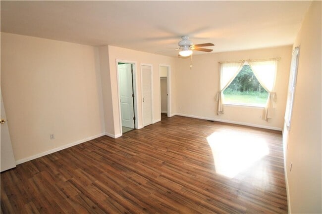 Building Photo - 979 Chestnut Oak Ct