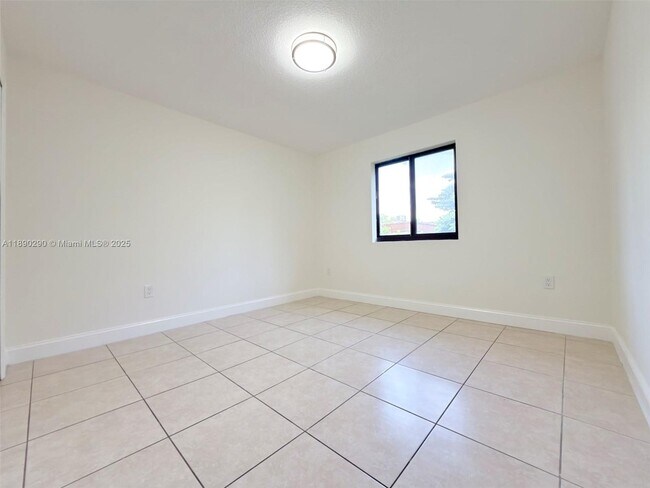 Building Photo - 1489 NW 59th St