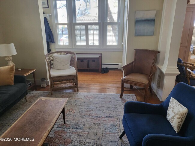 Building Photo - 80 Heck Ave