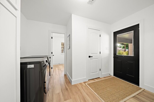 Building Photo - 4903 Candleglow Dr