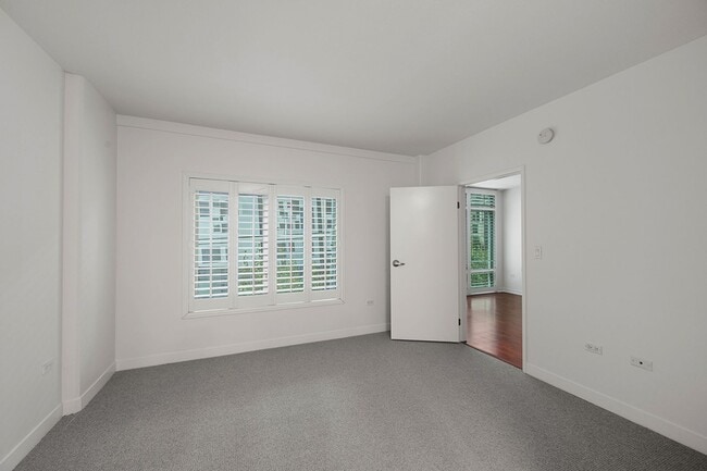 Building Photo - One Bedroom in Heart of Little Italy!