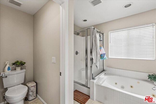 Building Photo - 3653 Medici Ln