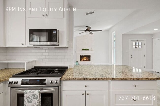 Building Photo - 8110 Ceberry Dr