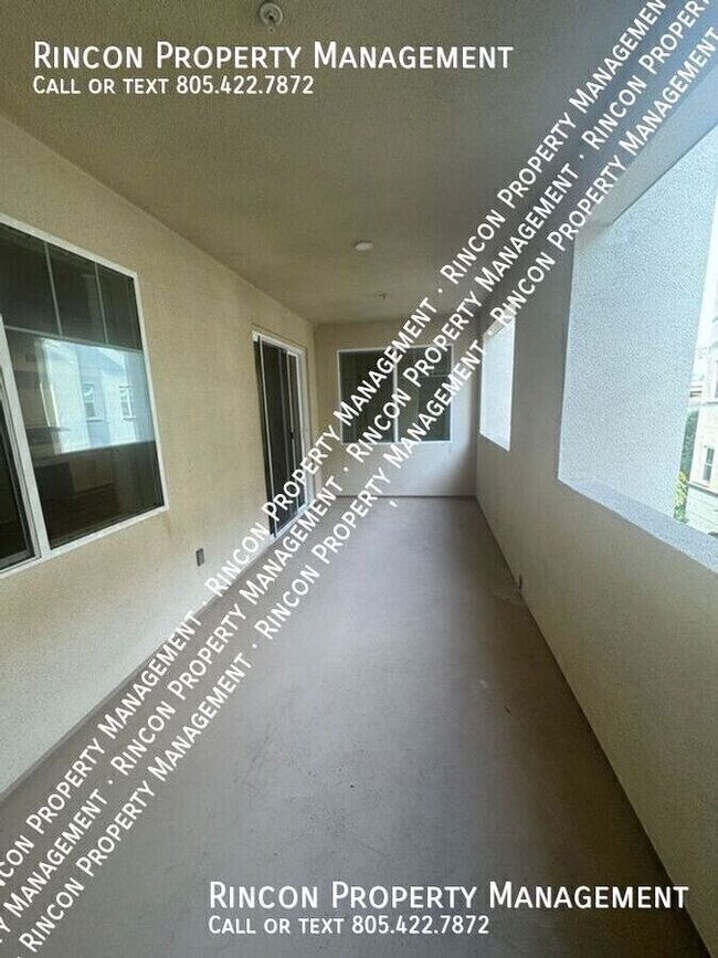 Building Photo - $500 off the First Months Rent! Modern 2-B...