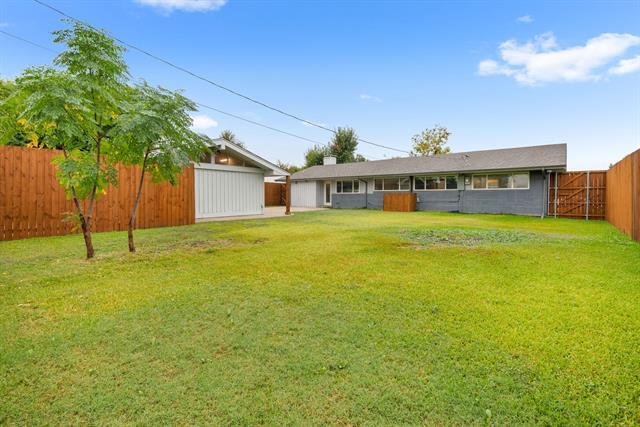 Building Photo - 3330 Darvany Dr
