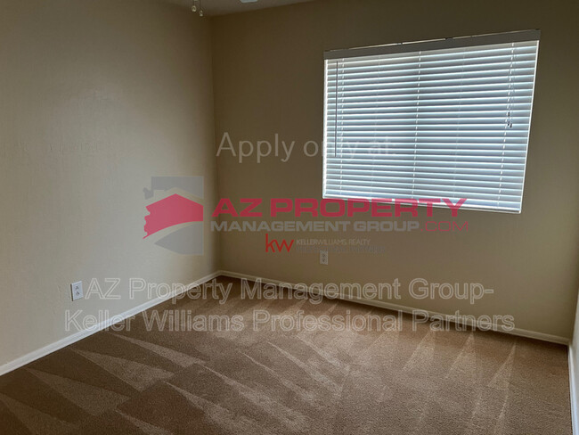 Building Photo - 13718 W Berridge Ln