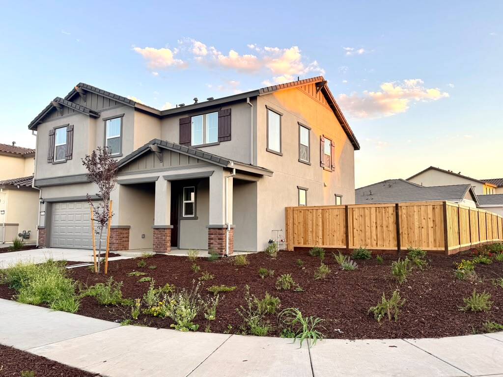 Building Photo - 434 Miramar Dr