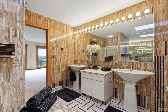 Building Photo - 8341 Decoy Run