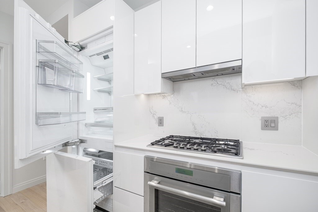 Building Photo - 133 Seaport Blvd