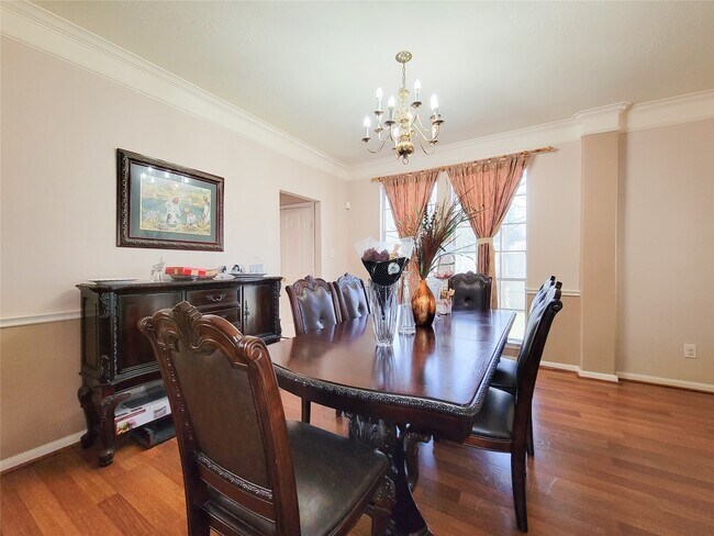 Building Photo - 8002 Weeping Willow Pl