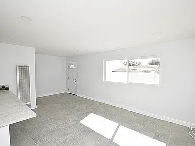 Building Photo - 824 Arcadia Pl