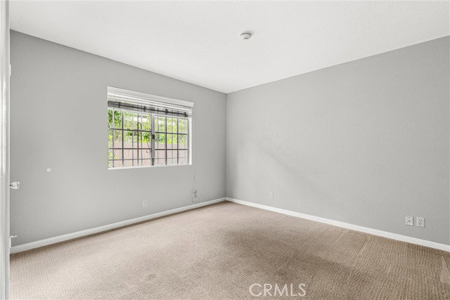 Building Photo - 2110 Rockefeller Ln