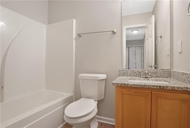 Building Photo - 153 Chastain Way