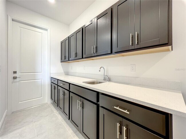 Building Photo - 4379 Renly Ln