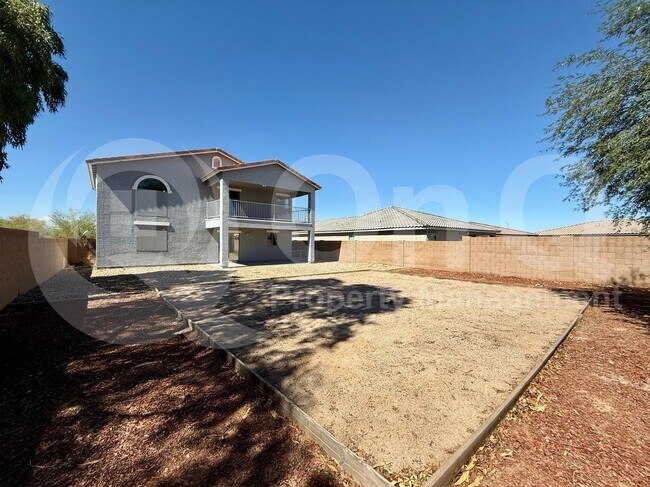 Building Photo - 2348 N Sand Hills Ct