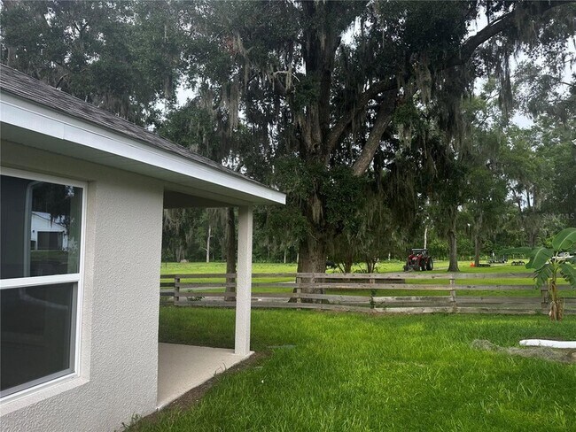 Building Photo - 187 NW 45th Loop