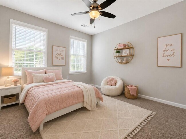 Building Photo - 1707 Hidden Pond Cir