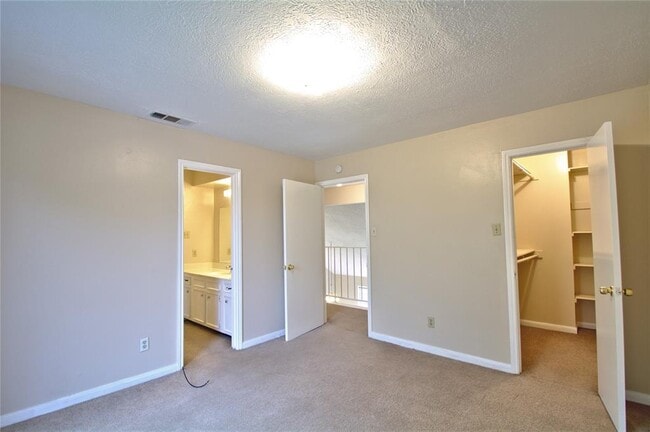 Building Photo - 9014 Triola Ln