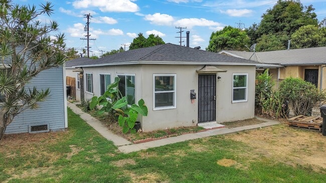 Primary Photo - 6324 Gallant St