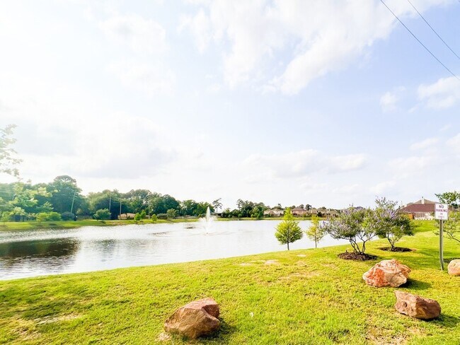 Building Photo - 9935 Blissfull Valley Ln