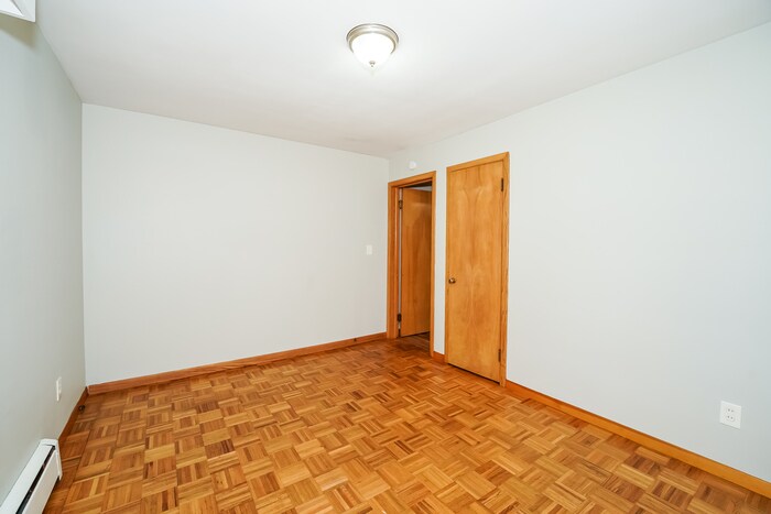 Building Photo - 150 E 272nd St