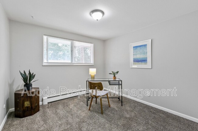 Building Photo - 138 Glenda Dr