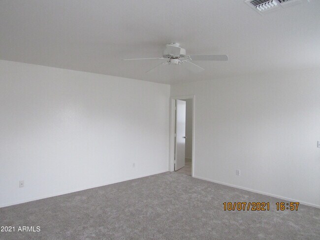 Building Photo - 2311 E Hazeltine Way