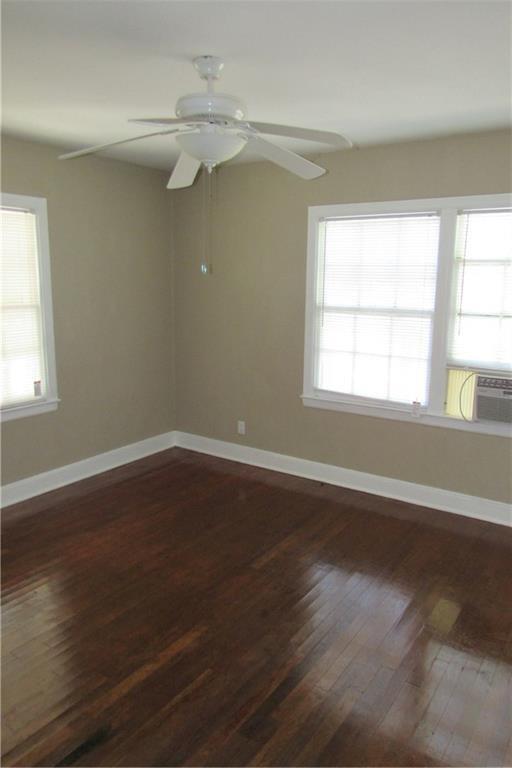 Building Photo - 3100 Breeze Terrace