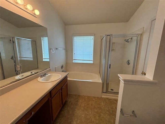 Building Photo - 15308 Lady Elizabeth Ln