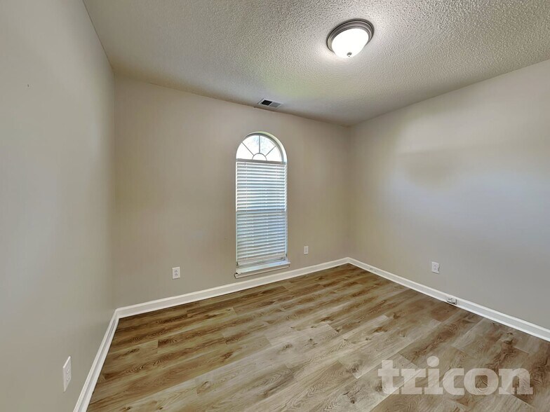 Building Photo - 1264 W Briar Ridge Ct