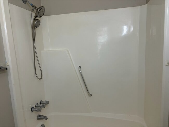 Building Photo - 4201 Woodhill Ct