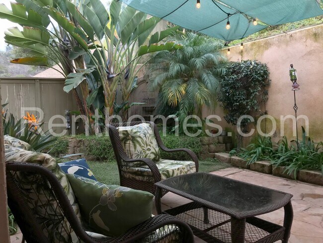 Building Photo - 473 Camino Verde