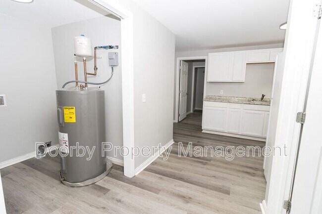 Building Photo - 4807 14th Ave