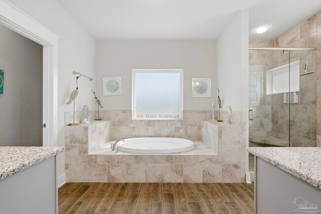 Building Photo - 7967 Double Gate Dr