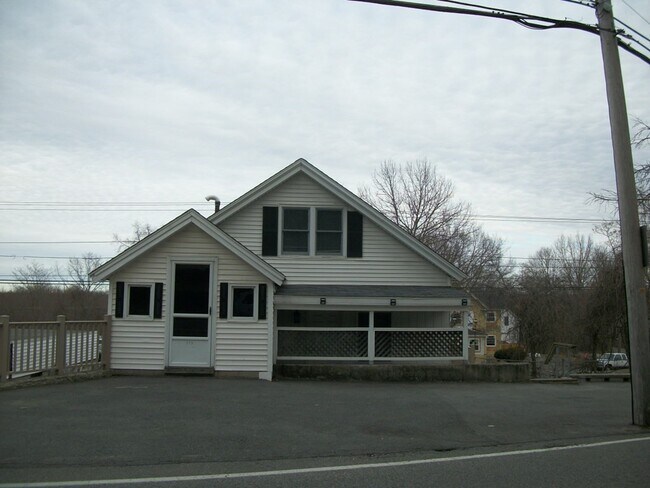 Building Photo - 125 Gorham St