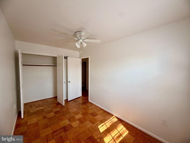 Building Photo - 5129 Clacton Ave