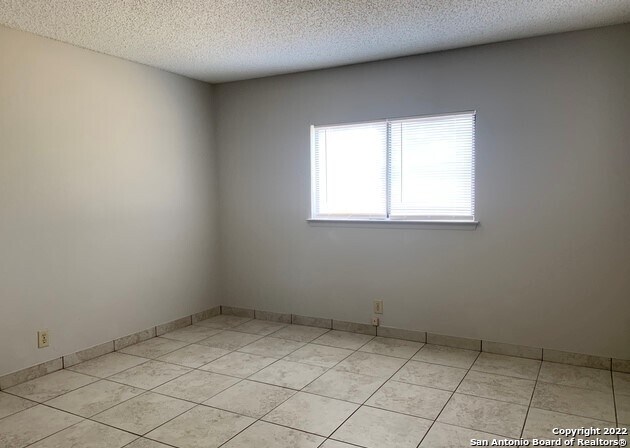 Building Photo - 5905 Summer Fest Dr