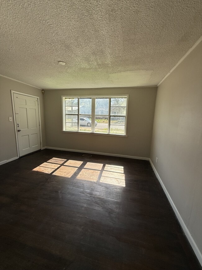 Building Photo - 1808 Jefferson Ave SW